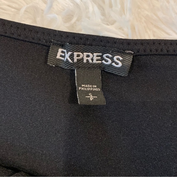 Express Top - Picture 4 of 4